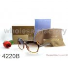 Gucci Normal Quality Sunglasses 515