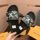 Louis Vuitton Men's Slippers 504