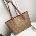 Coach High Quality Handbags 916