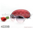 Gucci Normal Quality Sunglasses 715