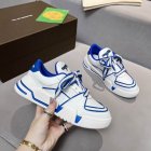 Louis Vuitton Men's shoes 892