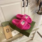Gucci Women's Slippers 540