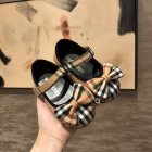 Burberry Kids Shoes 99