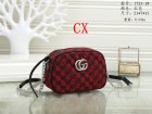 Gucci Normal Quality Handbags 877