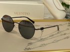 Valentino High Quality Sunglasses 522