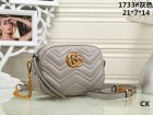 Gucci Normal Quality Handbags 724