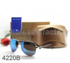 Gucci Normal Quality Sunglasses 596