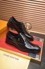 Louis Vuitton Men's shoes 1677