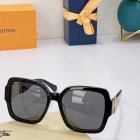 Louis Vuitton High Quality Sunglasses 4518