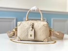 Louis Vuitton Original Quality Handbags 477