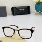 Valentino High Quality Sunglasses 423