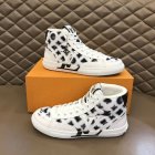 Louis Vuitton Men's shoes 2924