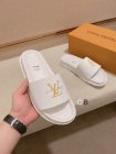 Louis Vuitton Men's Slippers 637