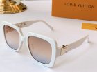 Louis Vuitton High Quality Sunglasses 320
