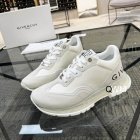 GIVENCHY Men's Shoes 572