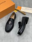 Louis Vuitton Men's shoes 1562