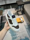 Louis Vuitton Men's shoes 82