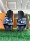 Louis Vuitton Men's Slippers 430