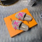 Louis Vuitton Women's Slippers 157