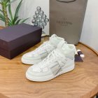 Valentino Men's Shoes 202