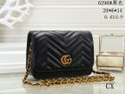 Gucci Normal Quality Handbags 178