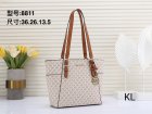 MICHAEL KORS Normal Quality Handbags 02