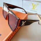 Louis Vuitton High Quality Sunglasses 5337