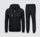 Louis Vuitton Men's Long Sleeve Suits 130