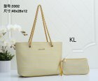 MICHAEL KORS Normal Quality Handbags 106