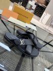 Louis Vuitton Men's Slippers 103