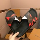 Louis Vuitton Men's Slippers 455