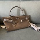 Tory Burch High Quality Handbags 437