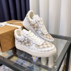 Louis Vuitton Men's shoes 3745