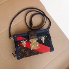 Louis Vuitton Original Quality Handbags 826