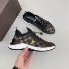 Louis Vuitton Men's shoes 410