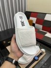 Louis Vuitton Men's Slippers 660