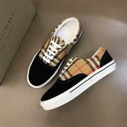 Burberry Men's Shoes 805