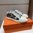 Burberry Men's Shoes 546