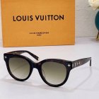 Louis Vuitton High Quality Sunglasses 4989