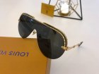 Louis Vuitton High Quality Sunglasses 571