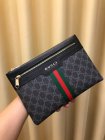 Gucci High Quality Handbags 332