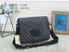 Louis Vuitton Normal Quality Handbags 985