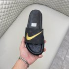 Louis Vuitton Men's Slippers 617