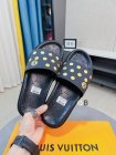Louis Vuitton Men's Slippers 581