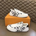 Louis Vuitton Men's shoes 01