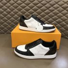 Louis Vuitton Men's shoes 119