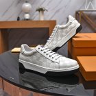 Louis Vuitton Men's shoes 254