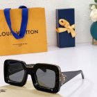 Louis Vuitton High Quality Sunglasses 5462