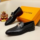 Louis Vuitton Men's shoes 1666