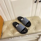 Louis Vuitton Men's Slippers 335
